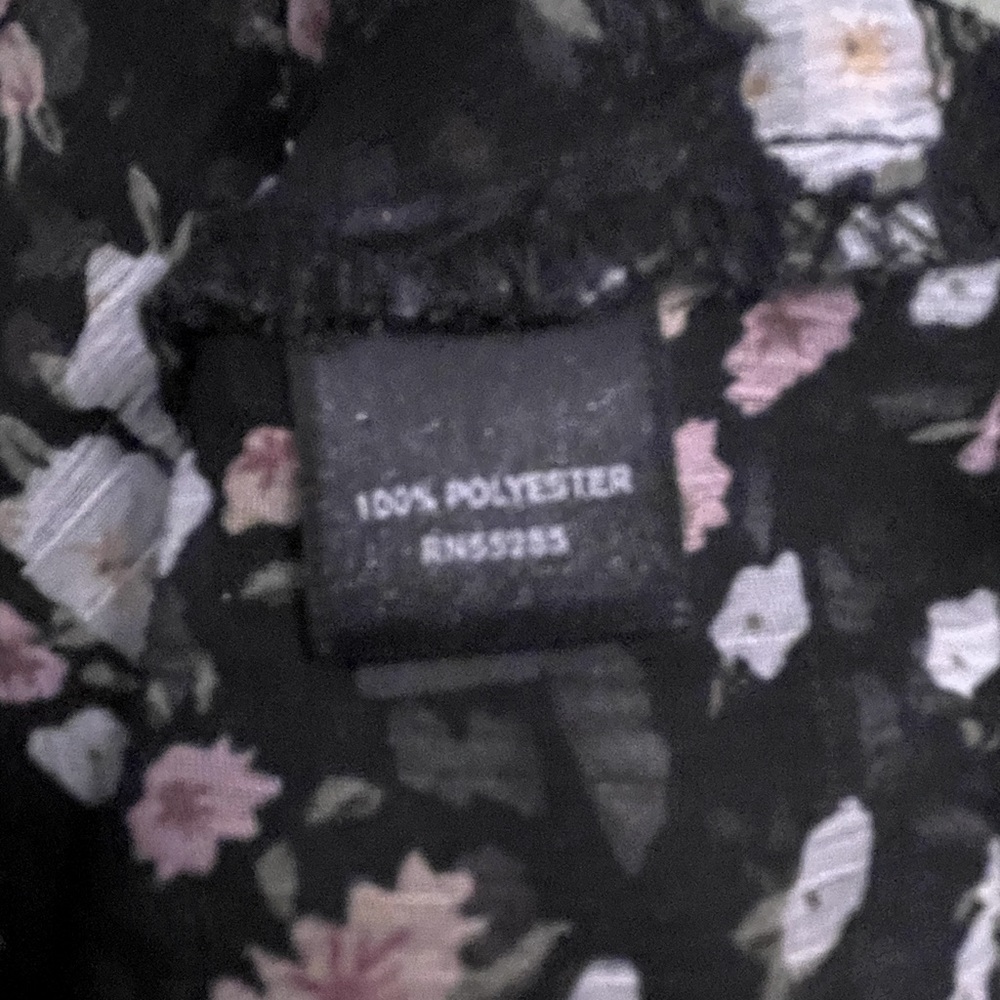 Express - Floral Ruffle Tank - Picture 8 of 9